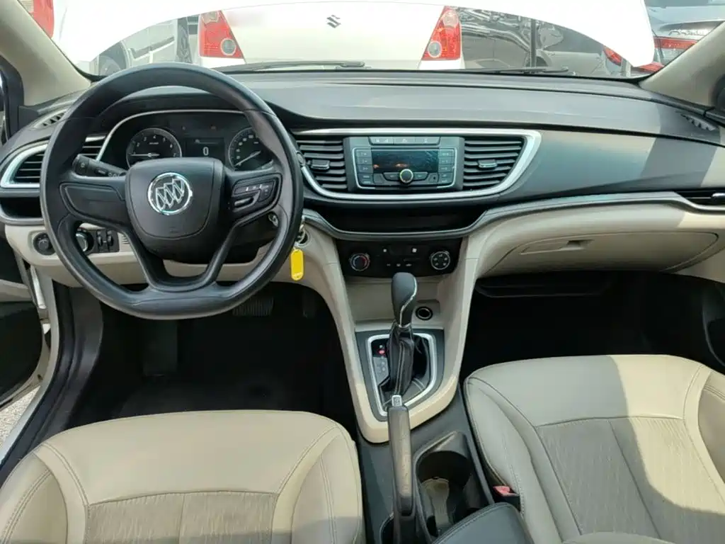 Buick Excelle 2017 — фото 10