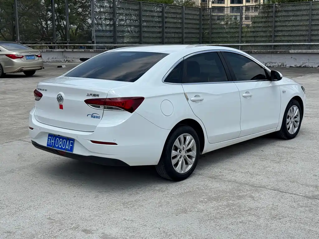 Buick Excelle 2021