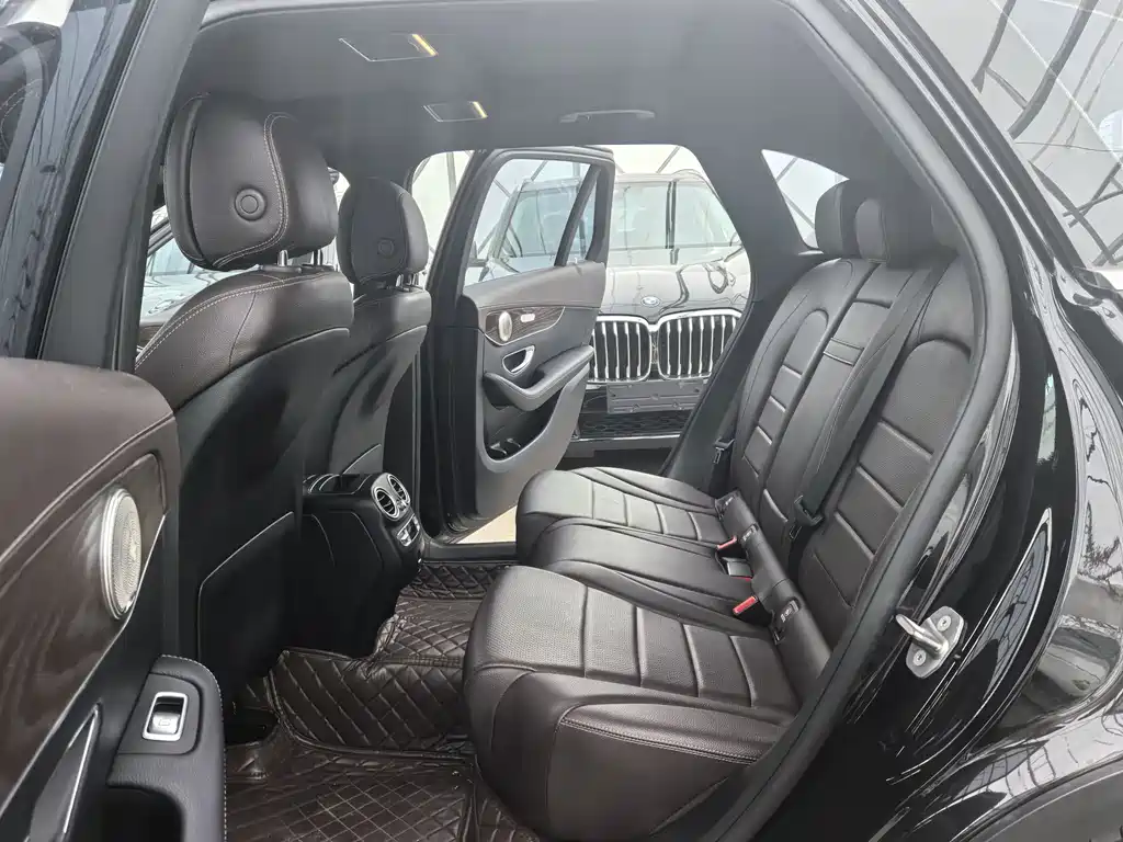 Mercedes-Benz GLC 2022 — фото 15