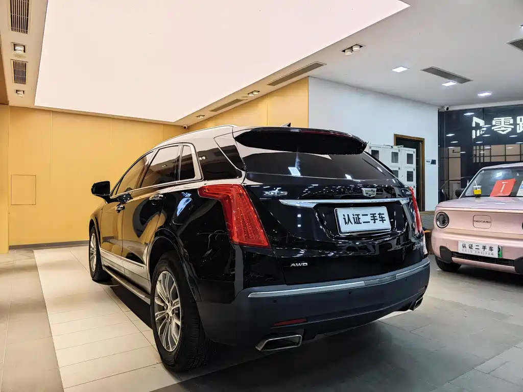 Cadillac XT5 2018 — фото 27