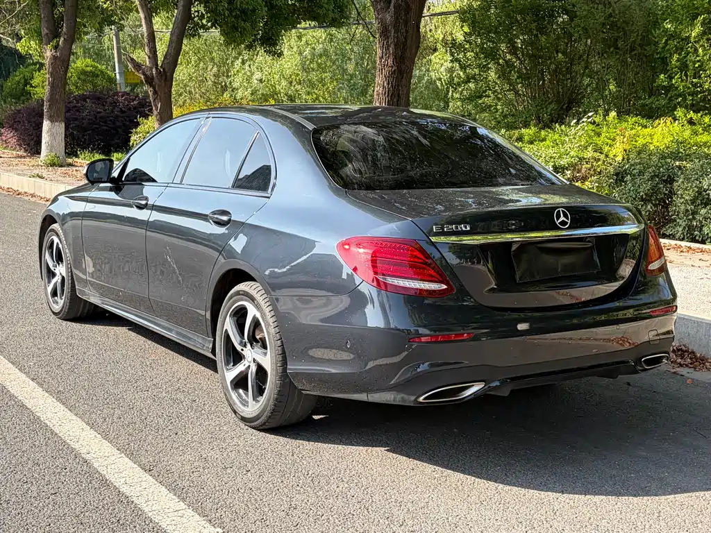 Mercedes-Benz E-Class 2018 — фото 4