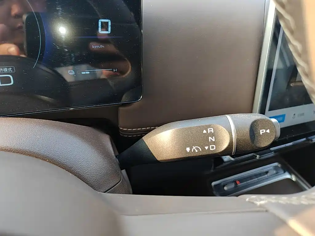 Wuling Starlight 730 New Energy 2025 — фото 14