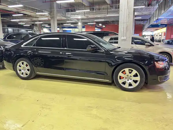 Audi A8 2013
