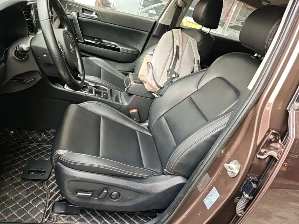 Kia KX5 2017 — фото 15