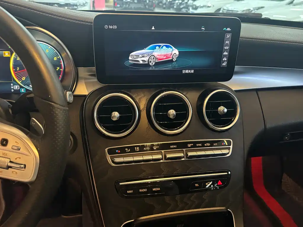 Mercedes-Benz C-Class 2019 — фото 6