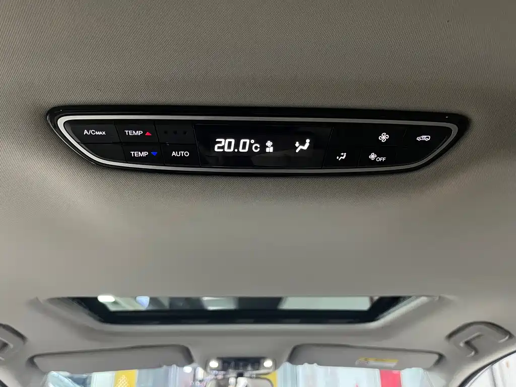 GAC Motor Trumpchi M8 2023 — фото 32