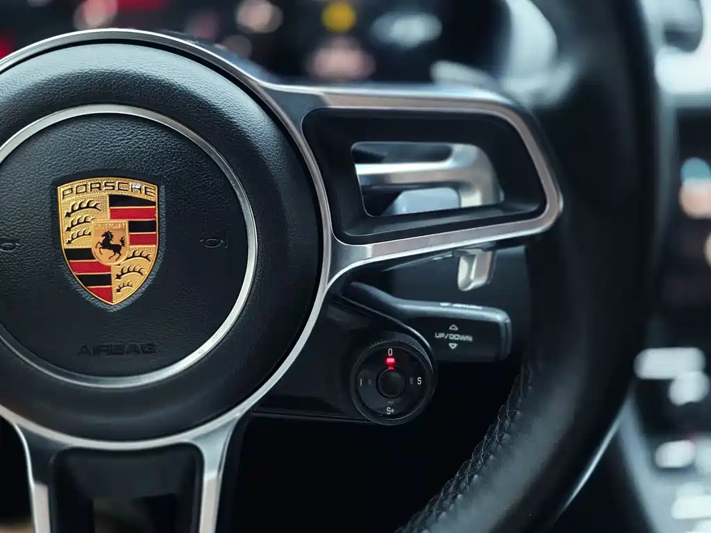 Porsche 718 2017 — фото 10