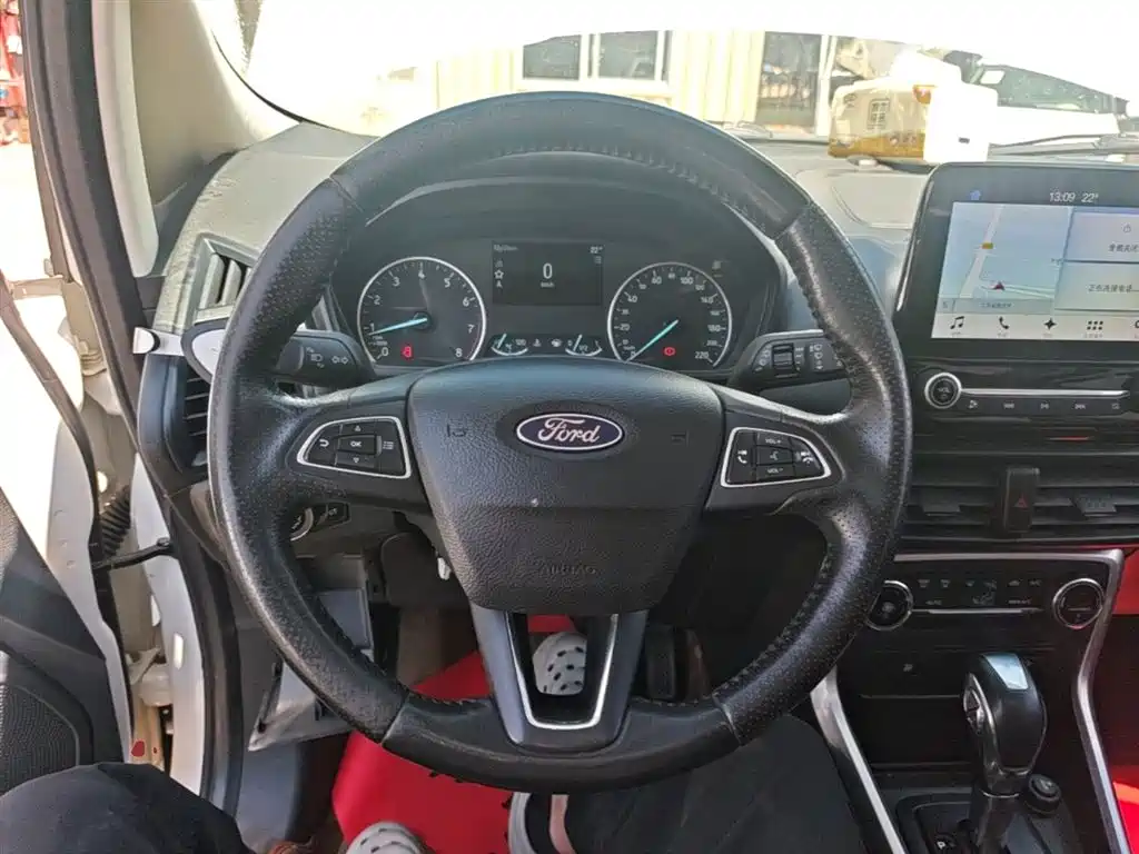 Ford Ecosport 2018 — фото 11
