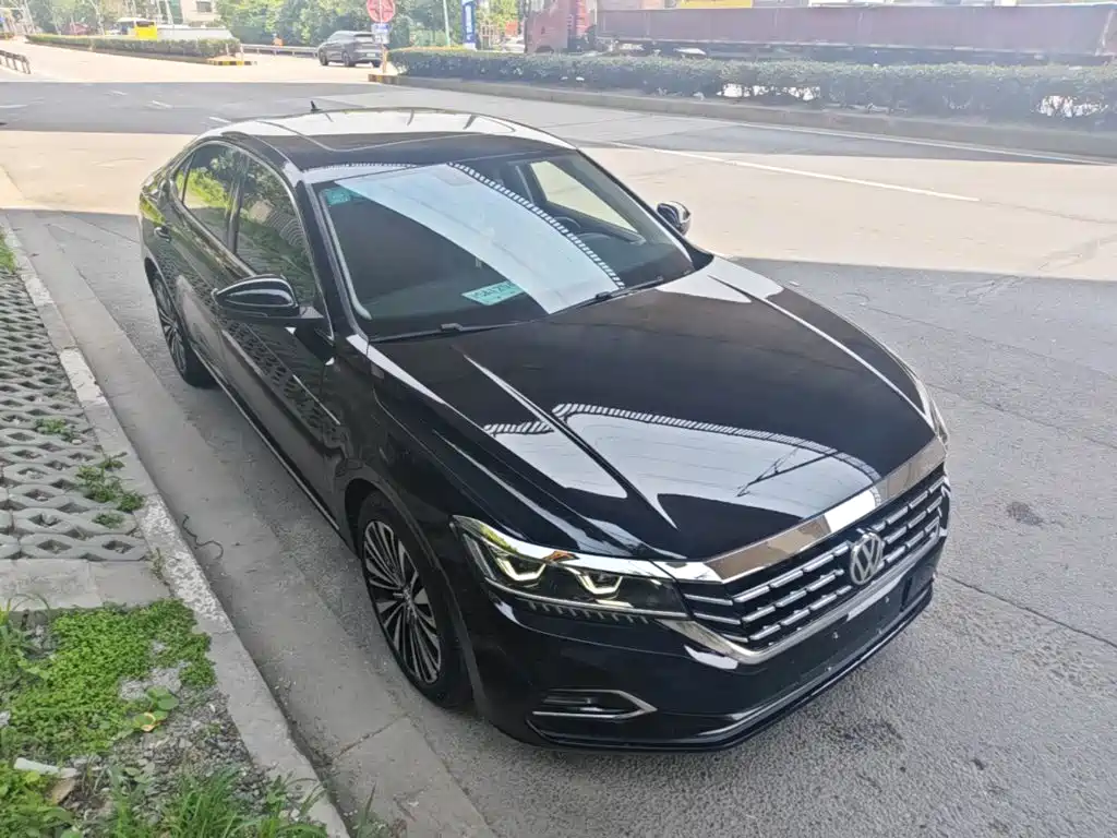 Volkswagen Passat 2019 — фото 4