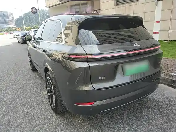 Li Auto L7 2024