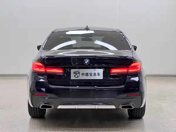 BMW 5 Series 2021