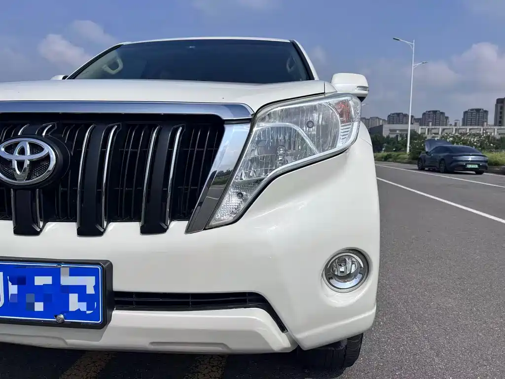 Toyota Prado 2017 — фото 14