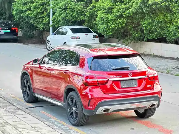 Mercedes-Benz GLA 2019