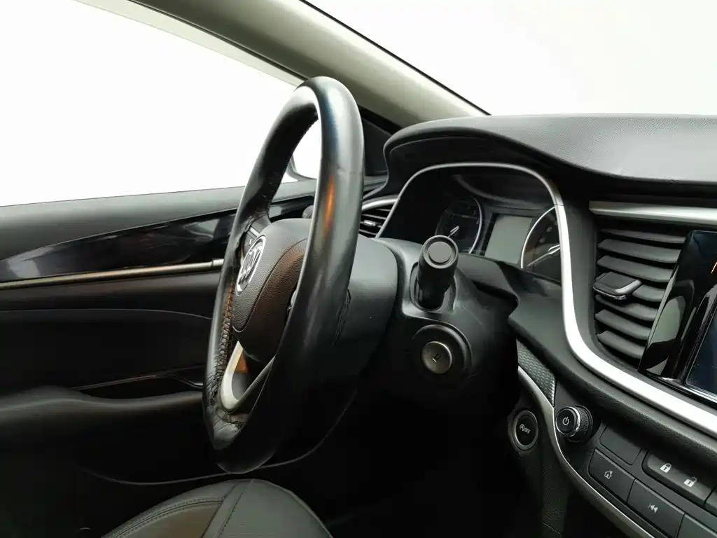 Buick Excelle 2022 — фото 22