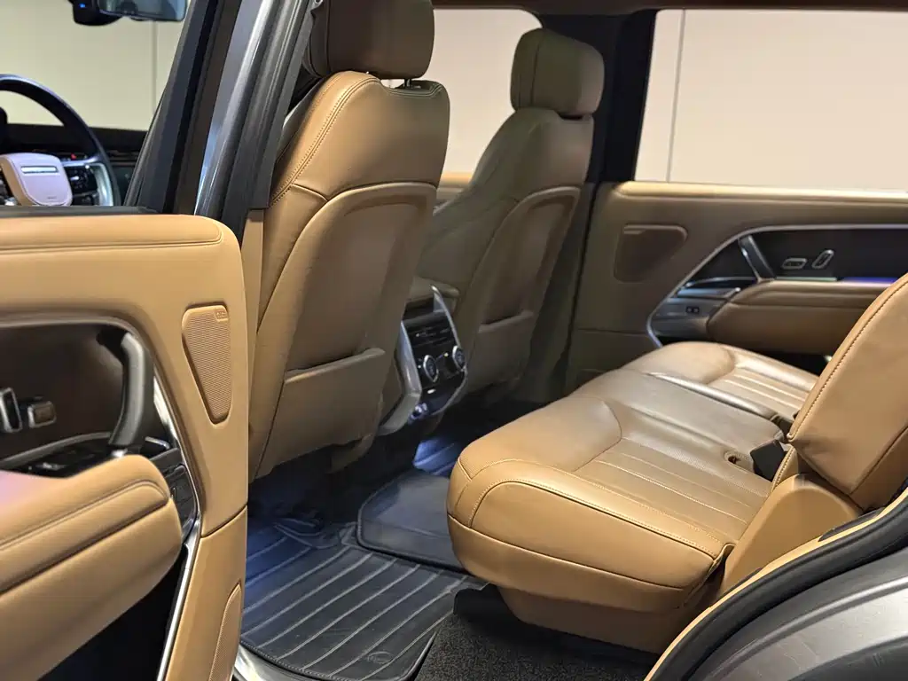 Land Rover Range Rover 2023