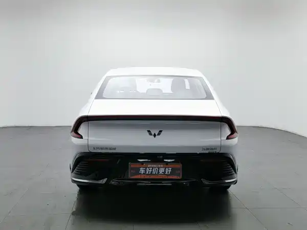Wuling Starlight 2024