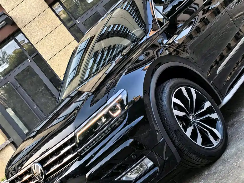 Volkswagen Tiguan L 2021