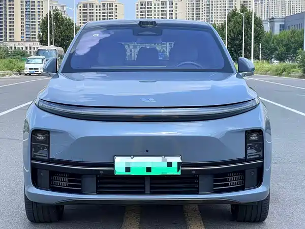 Li Auto L7 2025