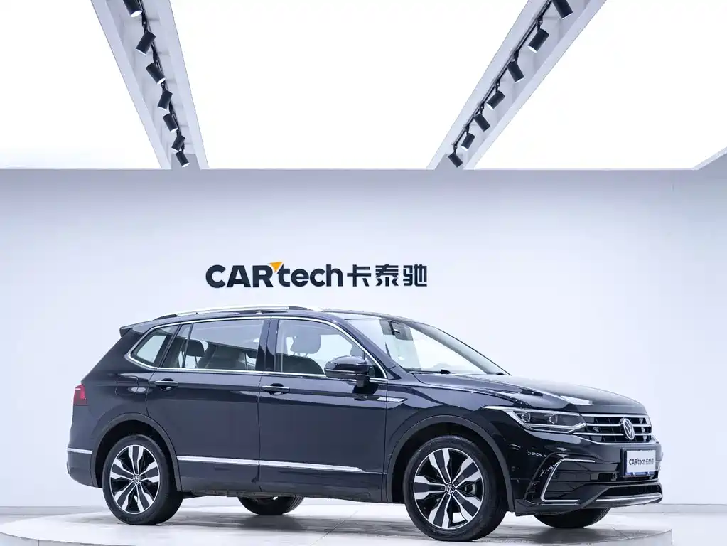Volkswagen Tiguan L 2024 — фото 6