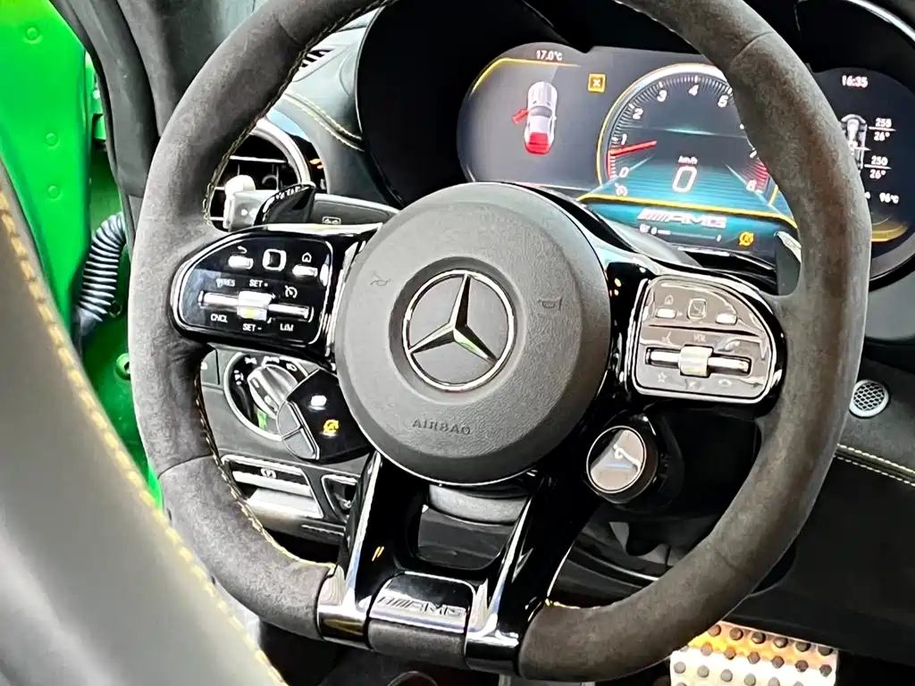 Mercedes-Benz AMG GT 2020 — фото 4