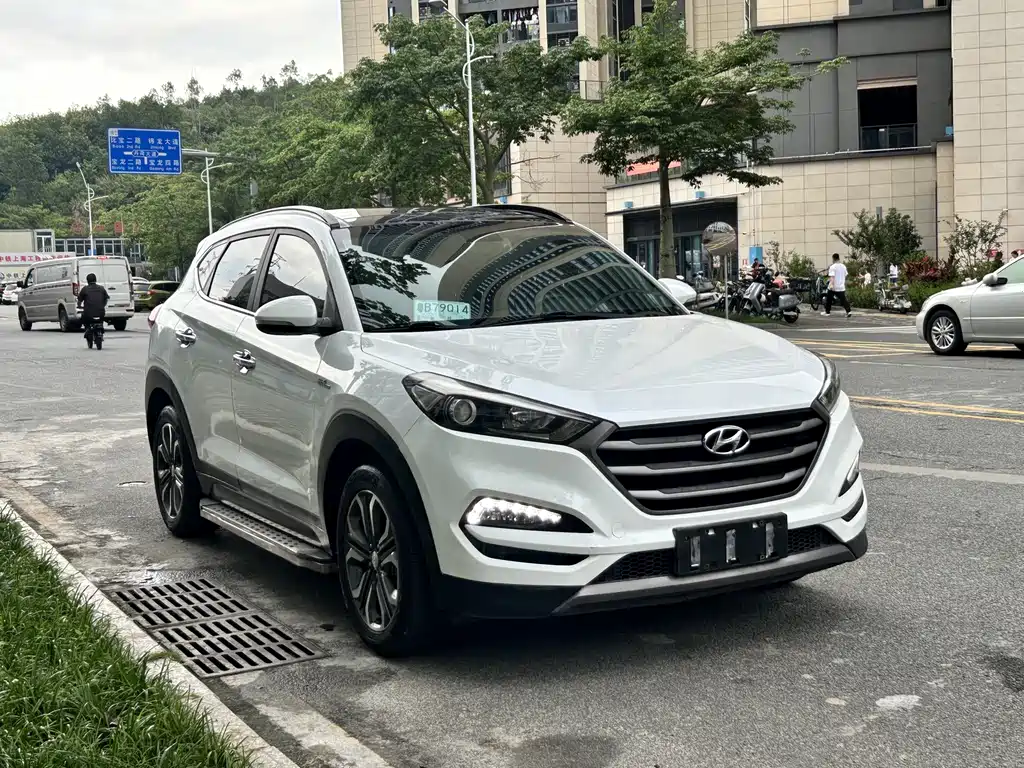 Hyundai Tucson 2016 — фото 3