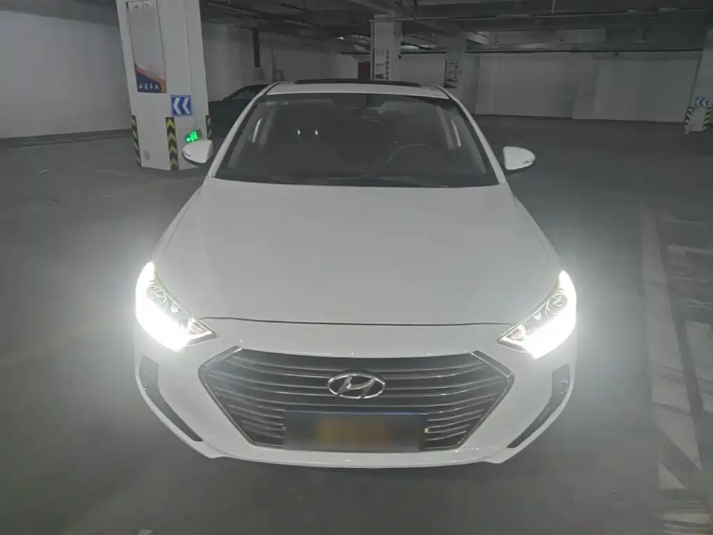 Hyundai Celesta 2018 — фото 3