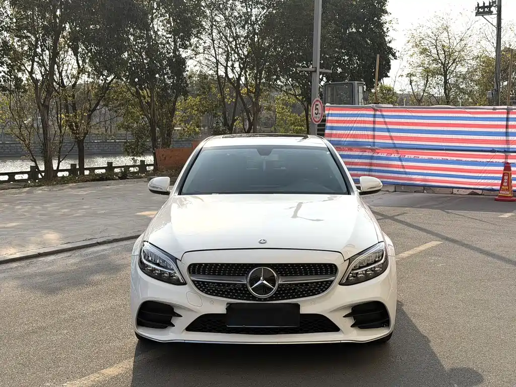 Mercedes-Benz C-Class 2020 — фото 2