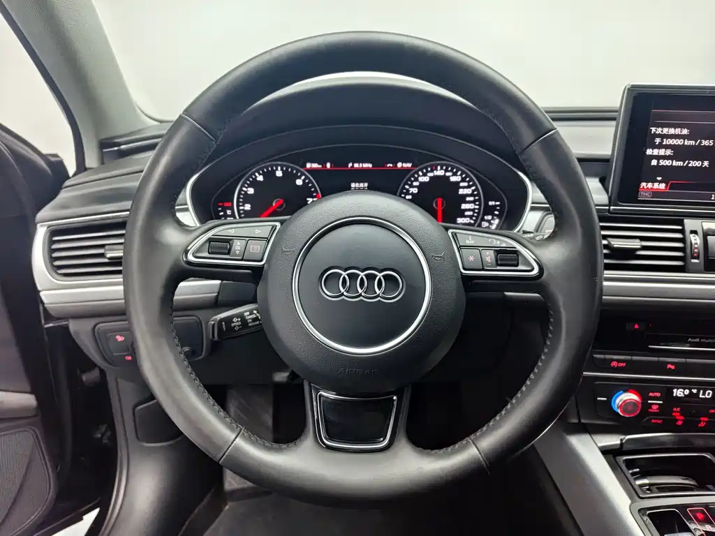 Audi A6 2019 — фото 14