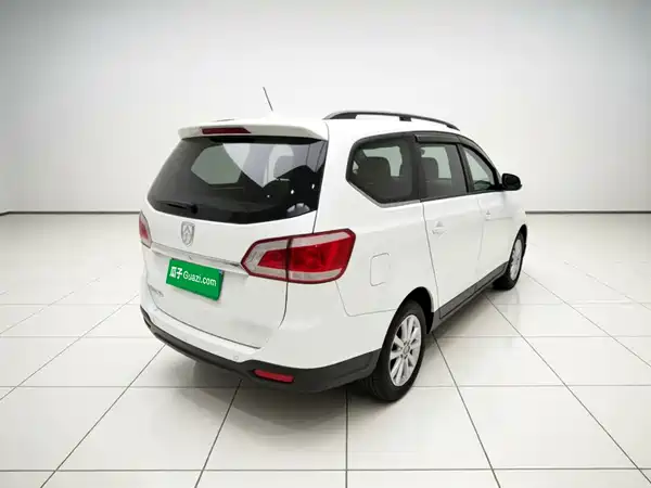 Baojun 730 2014