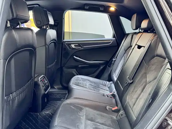 Porsche Macan 2017
