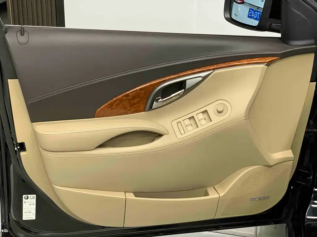 Buick LaCrosse 2013 — фото 14
