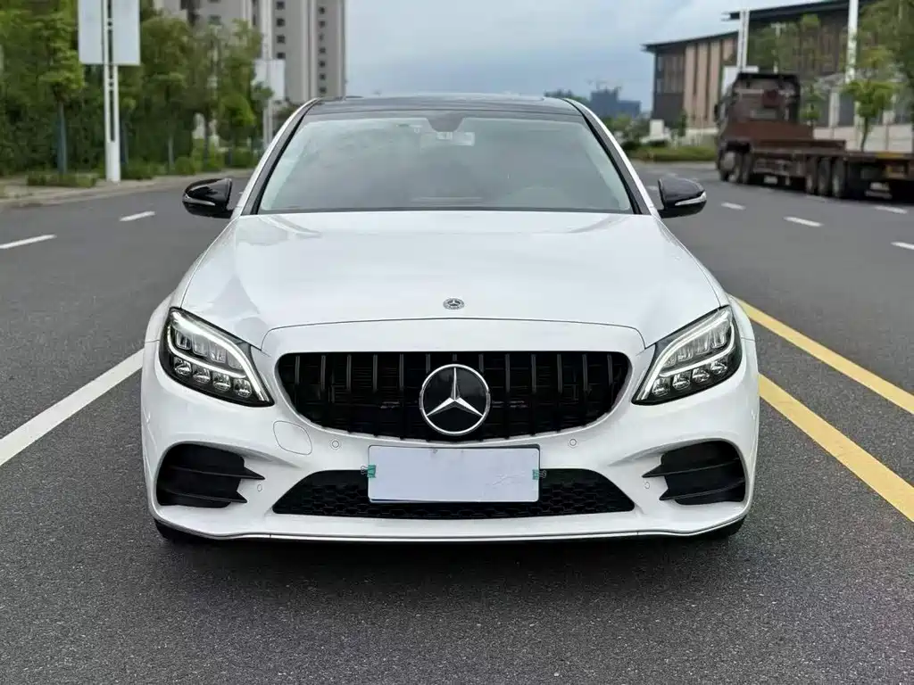 Mercedes-Benz C-Class 2020