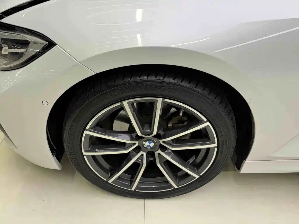 BMW 3 Series 2020 — фото 18
