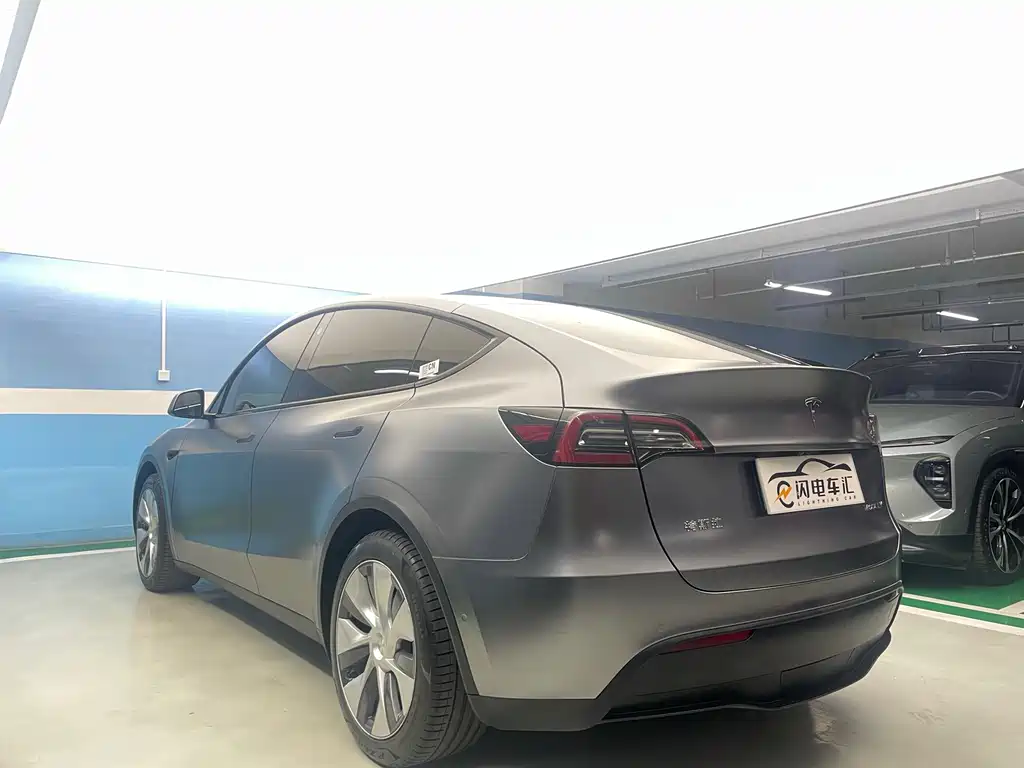 Tesla Model Y 2022 — фото 8
