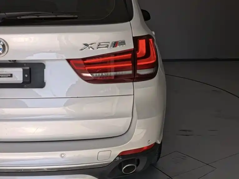 BMW X5 2018 — фото 21