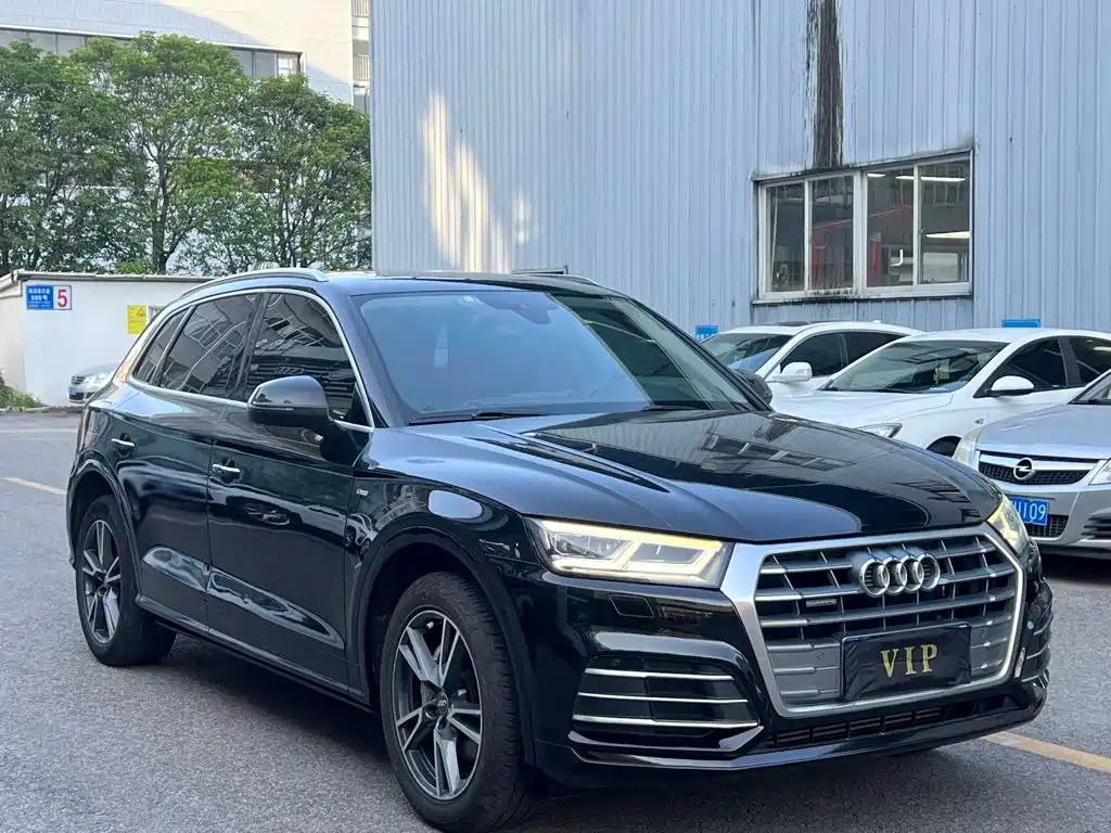 Audi Q5L 2019 — фото 3