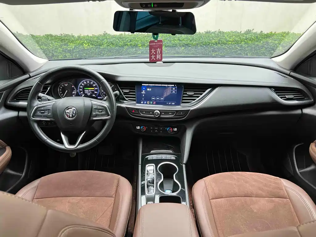 Buick Regal 2022 — фото 14