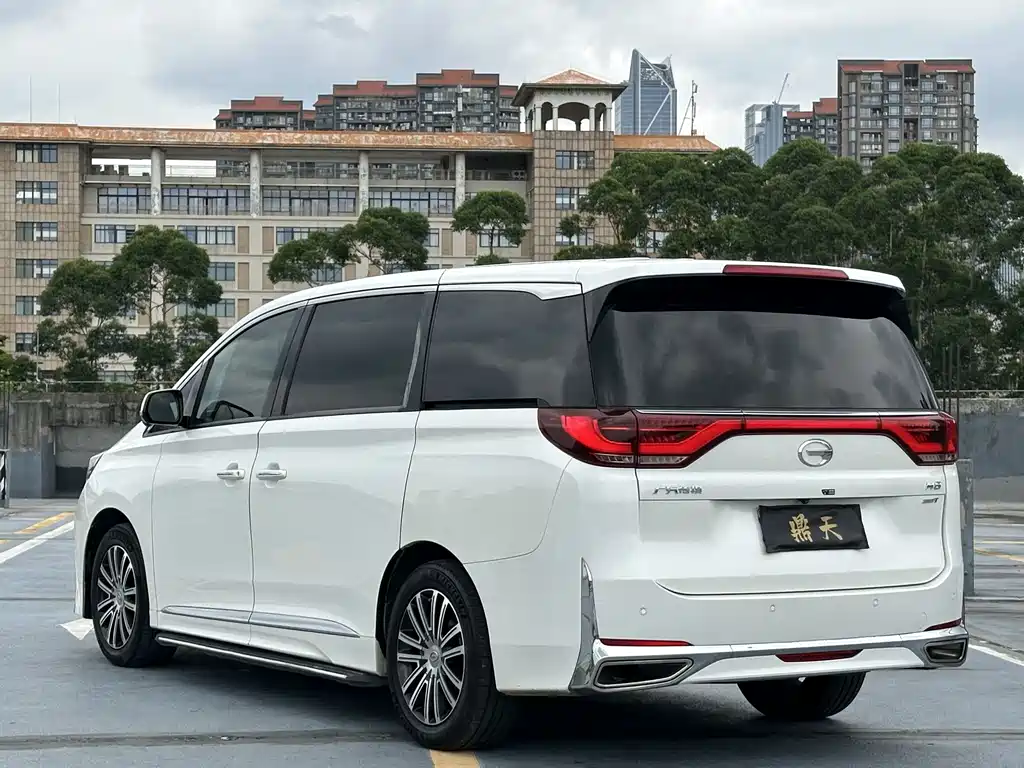 GAC Motor Trumpchi M8 2022 — фото 17