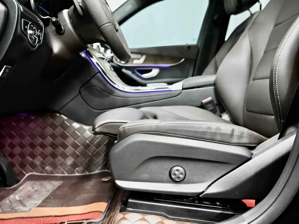 Mercedes-Benz GLC 2022 — фото 13