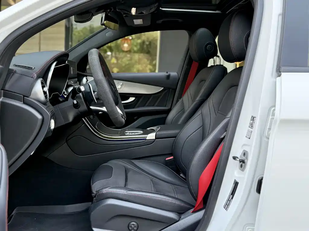 Mercedes-Benz GLC Coupe AMG 2022 — фото 9