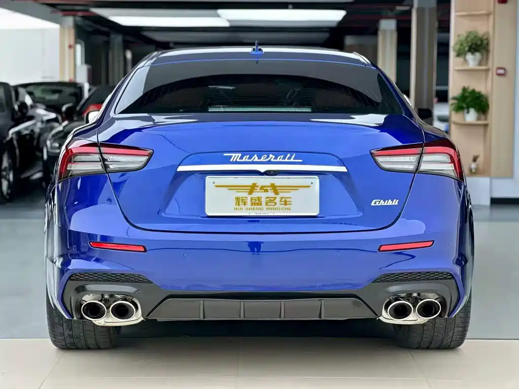 Maserati Ghibli 2014 — фото 9