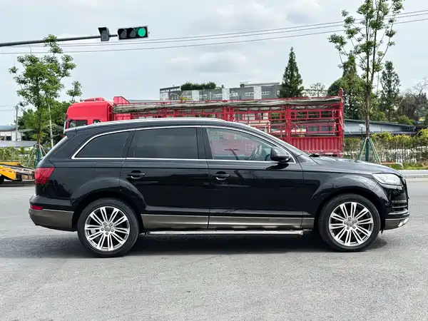 Audi Q7 2012