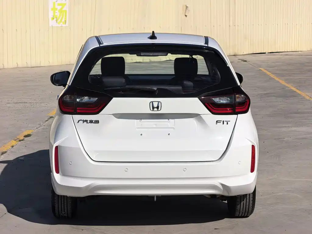 Honda Fit 2023 — фото 8