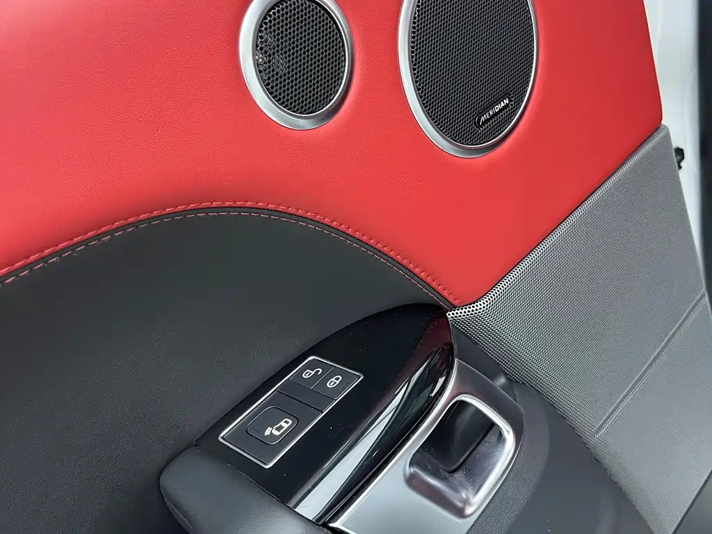 Land Rover Sport 2018 — фото 11