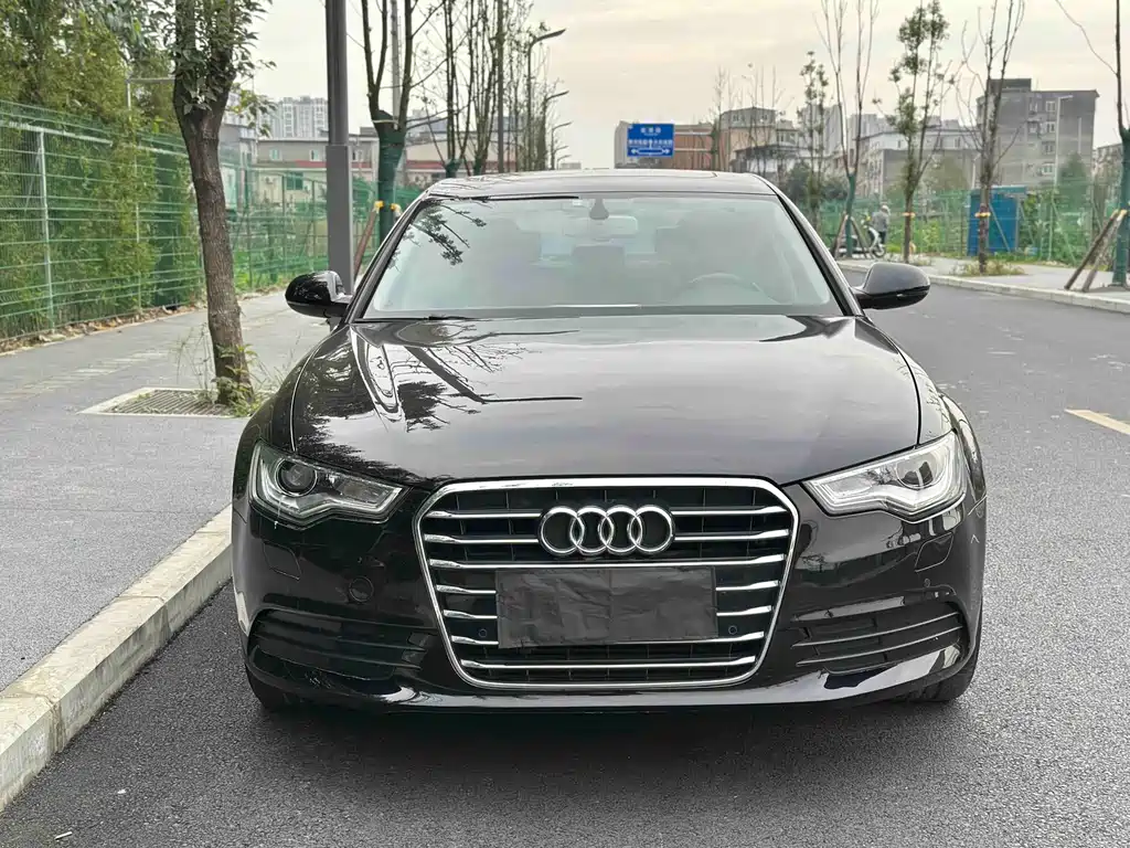 Audi A6L 2014 — фото 2