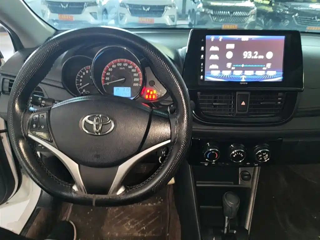Toyota Vios FS 2022 — фото 10