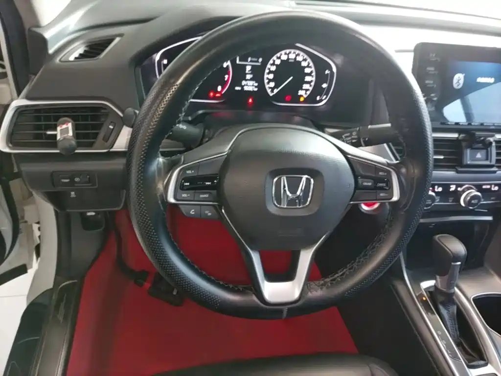 Honda Accord 2021 — фото 11