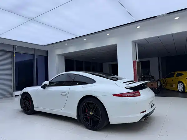 Porsche 911 2012