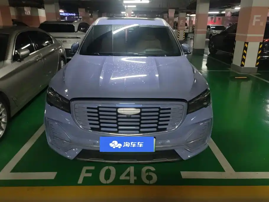 Geely Xingyue L EREV 2023 — фото 2