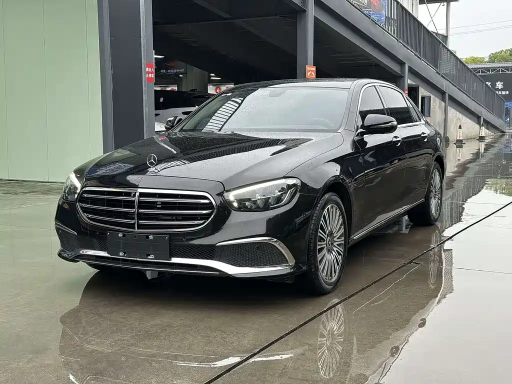 Mercedes-Benz E-Class 2021 — фото 1